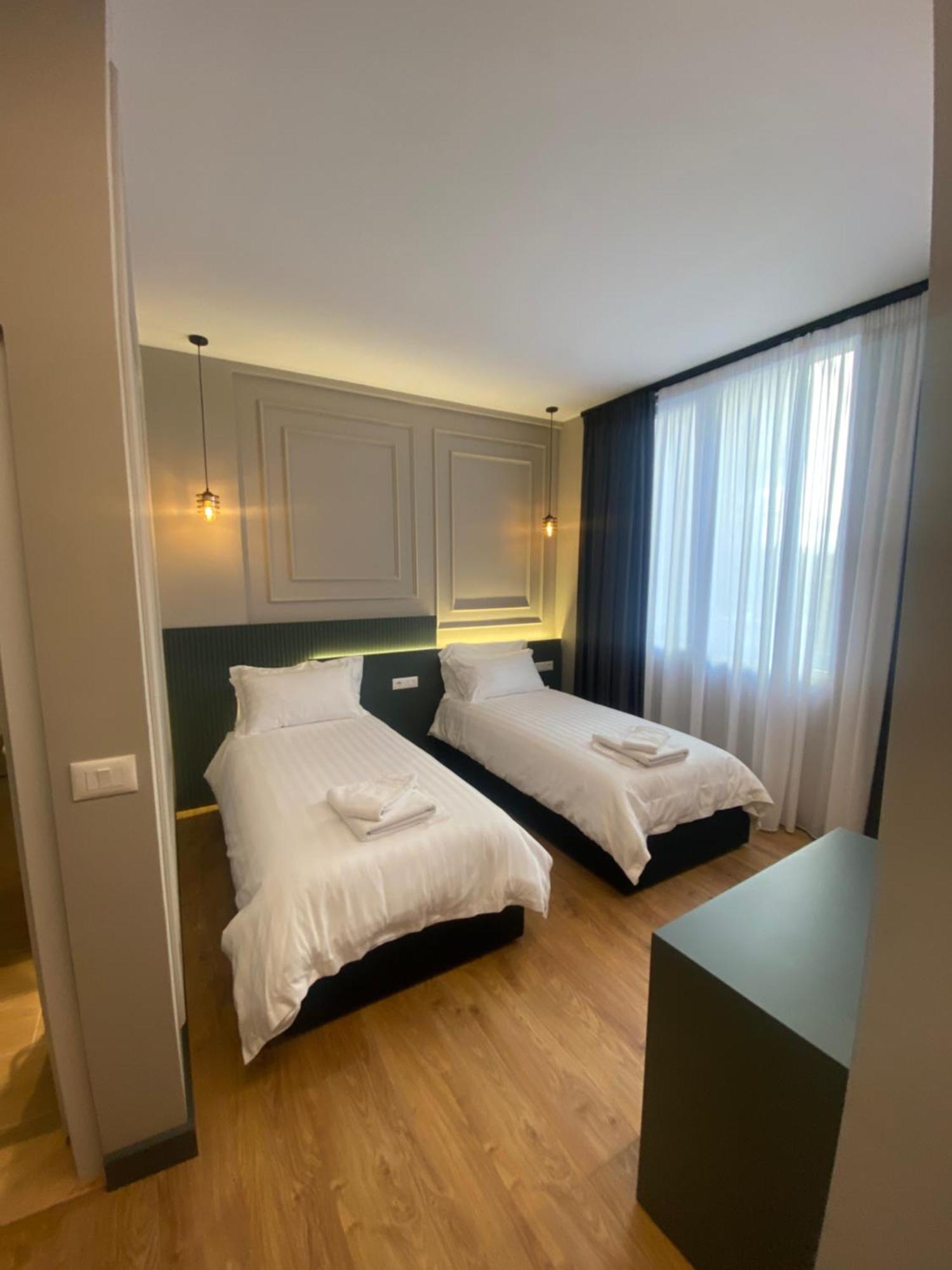 Tirana Central Rooms * Tirana